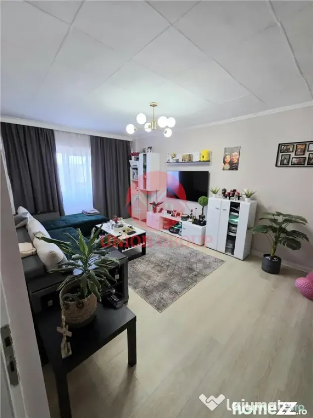 Apartament Superb, 2 Camere, Decomandat, Centru Navodari