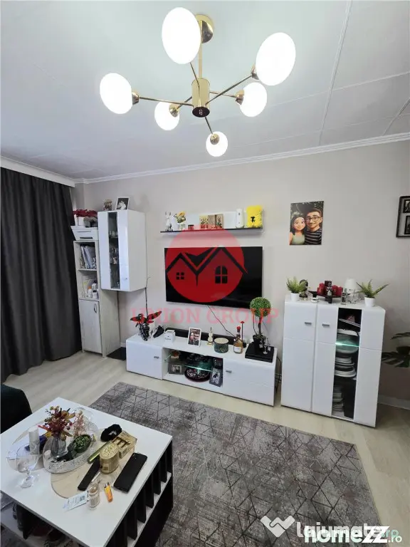 Apartament Superb, 2 Camere, Decomandat, Centru Navodari