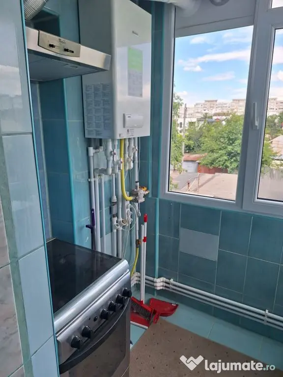 Regim hotelier, 2 camere, Micro 17, 200 lei/noapte