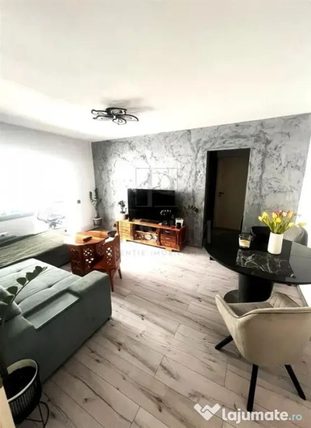 SOARELUI - ETAJ 2 - BLOC IZOLAT - 3 CAMERE - 2 BAI - CENTRAL