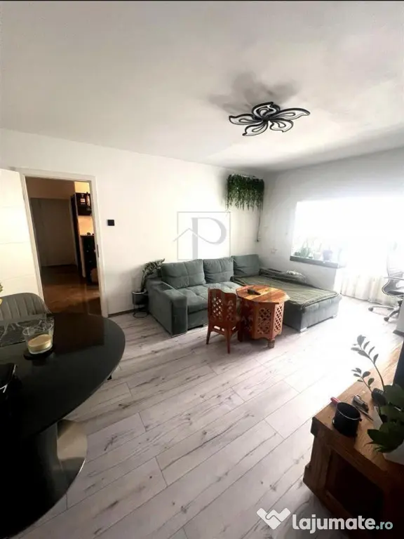 SOARELUI - ETAJ 2 - BLOC IZOLAT - 3 CAMERE - 2 BAI - CENTRAL