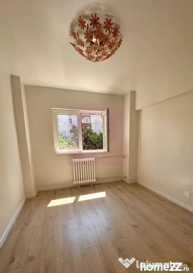 Apartament 4 camere Stefan Cel Mare-Badea Cartan