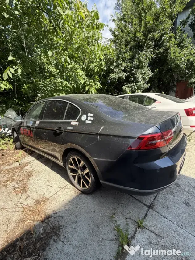 Volkswagen Passat, 2018 (IL08SCG).