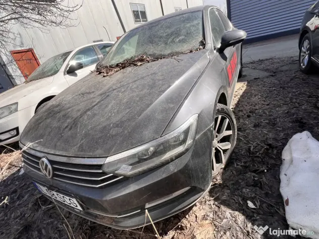 Volkswagen Passat, 2018 (IL08SCG).