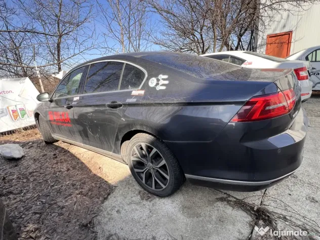 Volkswagen Passat, 2018 (IL08SCG).