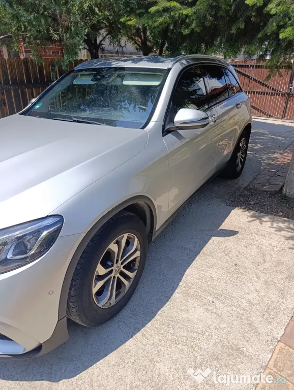 Mercedes Benz glc 250