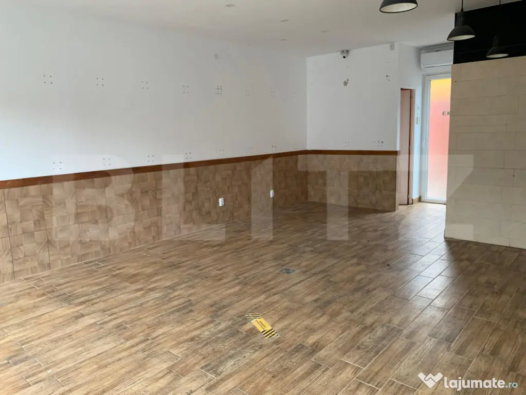Spațiu comercial de vânzare în zona 7 Noiembrie