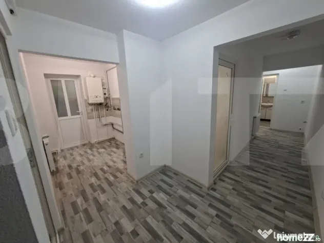 Apartament cu 3 camere, decomandate, recent renovat, Targu S - Targu Secuiesc (Covasna)