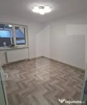 Apartament 3 camere decomandate, recent renovat, Targu Secui