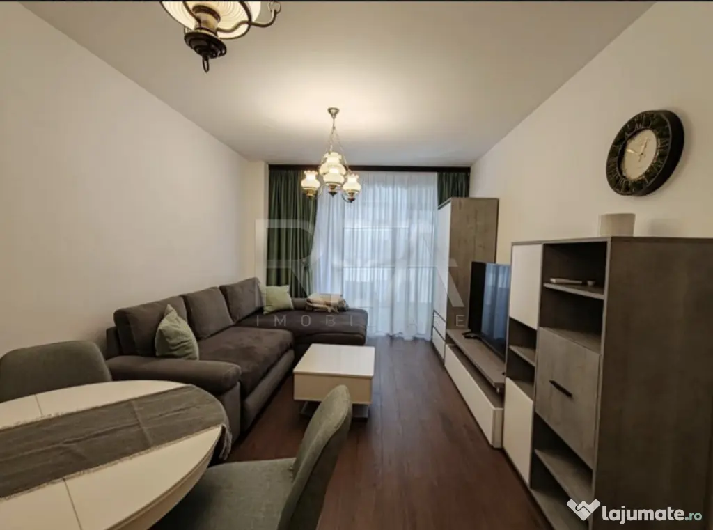 2 camere decomandat, 2/11, parcare-Complex Moghioros Park