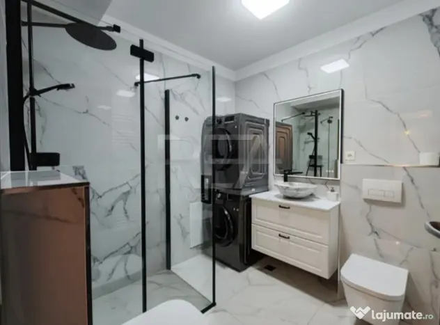 2 camere decomandat, 2/11, parcare-Complex Moghioros Park