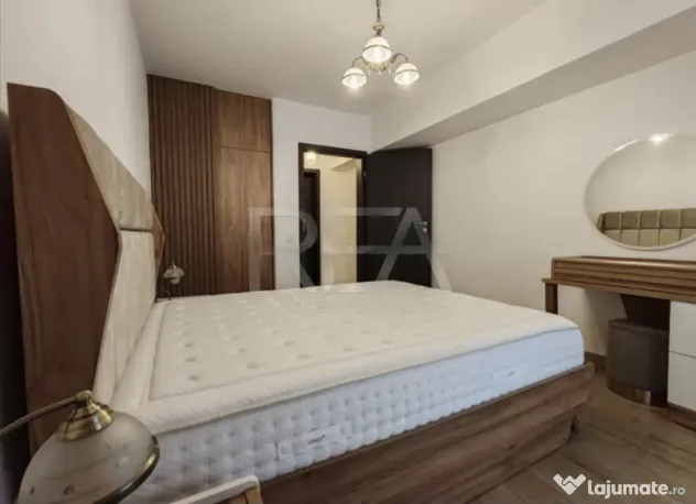 2 camere decomandat, 2/11, parcare-Complex Moghioros Park
