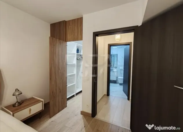 2 camere decomandat, 2/11, parcare-Complex Moghioros Park
