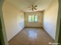 Apartament cu 3 camere de vânzare în zona Bahne