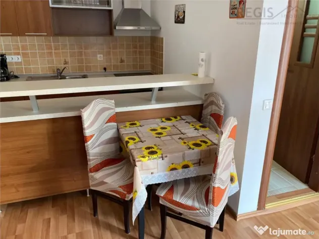 Apartament de 3 camere in zona Centrul Istoric termen scurt
