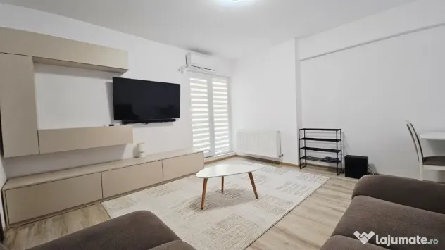Rotar 1 Pacii, apartament 2 camere. Loc parcare