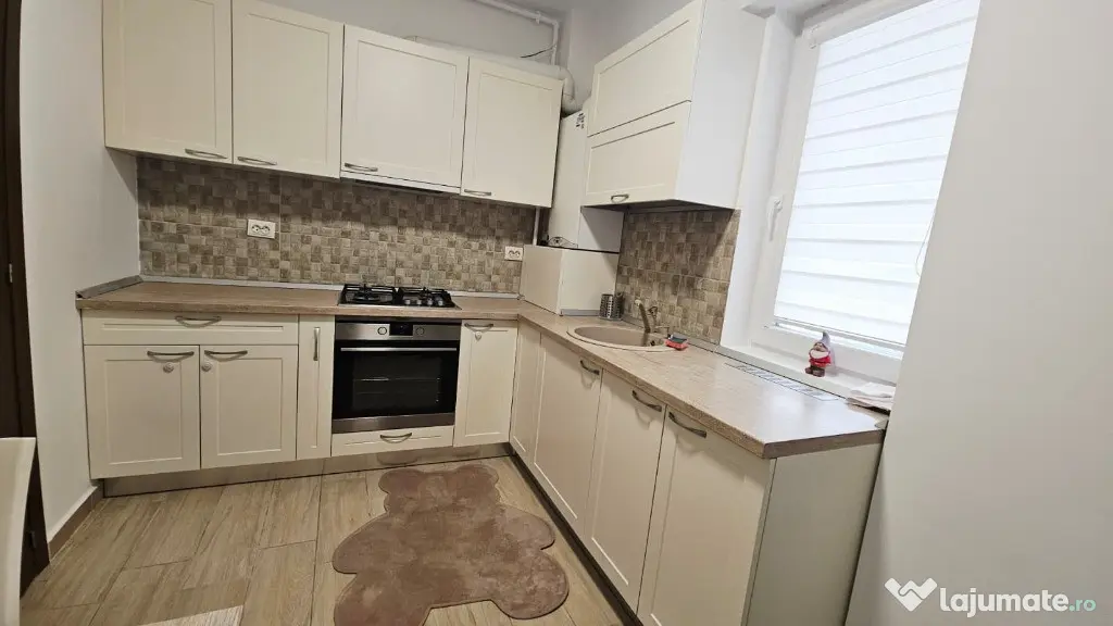 Rotar 1 Pacii, apartament 2 camere. Loc parcare
