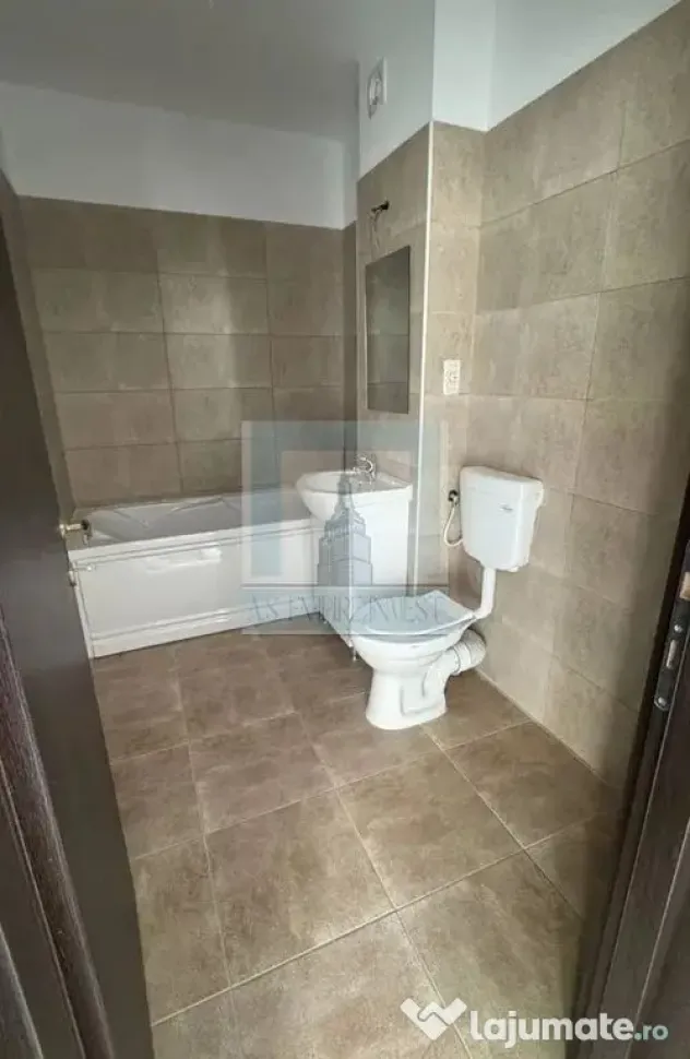 Garsonieră de vânzare , 2026, etj 2/4 - zona Subcetate/...