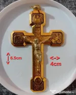 Crucifix cu scene reprezentative