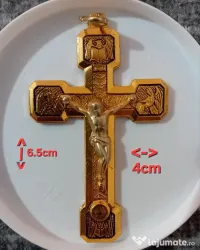 Crucifix cu scene reprezentative