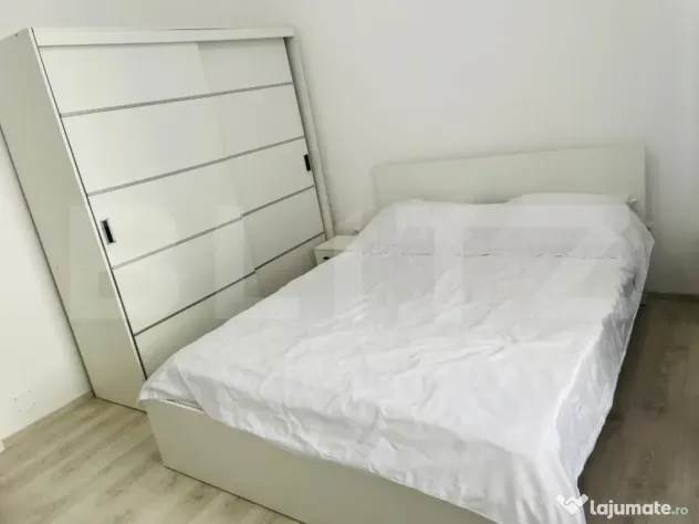Apartament semidecomandat cu 2 camere, 53 mp, zona Teilor