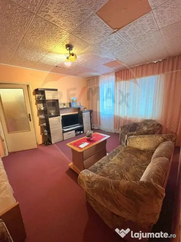 Apartament cu 2 camere Podgoria/Petrom
