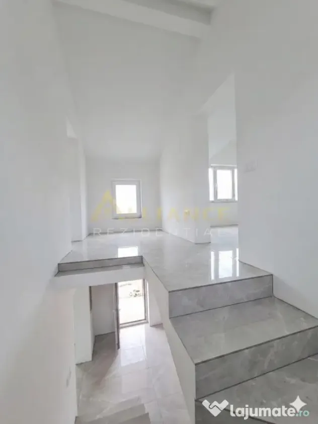 Casa Individuala - 6 camere - 3 bai - 550 mp teren