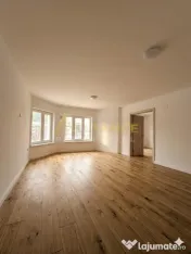 Casa Individuala - 6 camere - 3 bai - 550 mp teren 