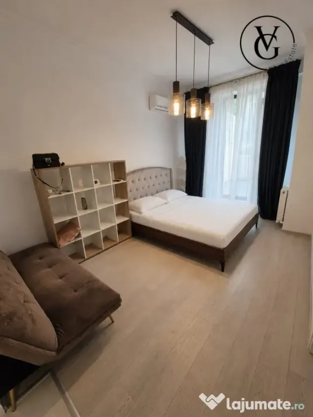 Garsoniera + curte privata - Solid Residence