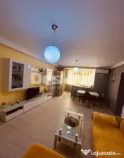Închiriez apartament 