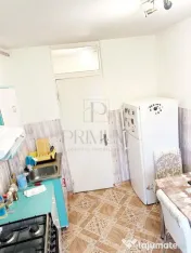 GIROCULUI - 3 CAM - ETAJ 2 - BLOC ANVELOPAT - 2BAI - SPATIOS 