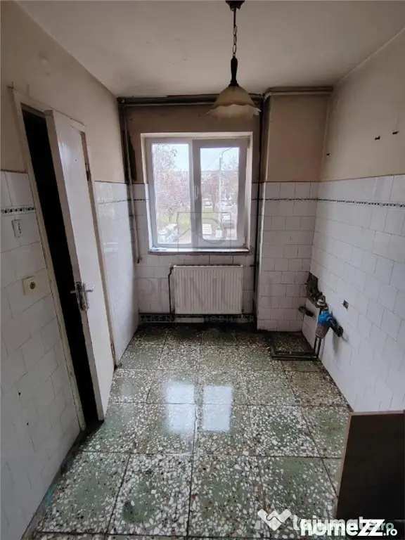 Cetatii - 2 Camere - Etaj 1 - Centrala proprie - Timisoara (Timis)