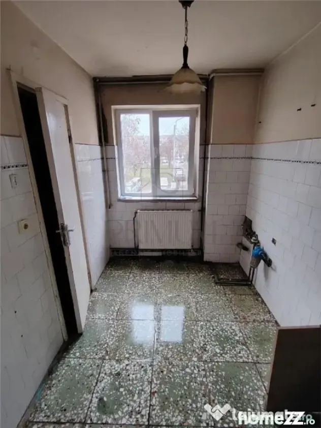 Cetatii - 2 Camere - Etaj 1 - Centrala proprie - Timisoara (Timis)