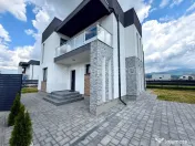 Casă premium 4 camere | Prima închiriere| 3 băi | Pet ... 