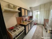 Apartament de vanzare, 2 camere, decomandat, zona Pacurari, 