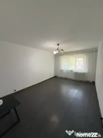 Apartament 2 camere decomandat, 54 mp utili, parter – Lân