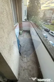 Apartament de vânzare 3 camere + garaj cu acces la boxă...