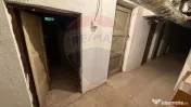 Apartament de vânzare 3 camere + garaj cu acces la boxă... 