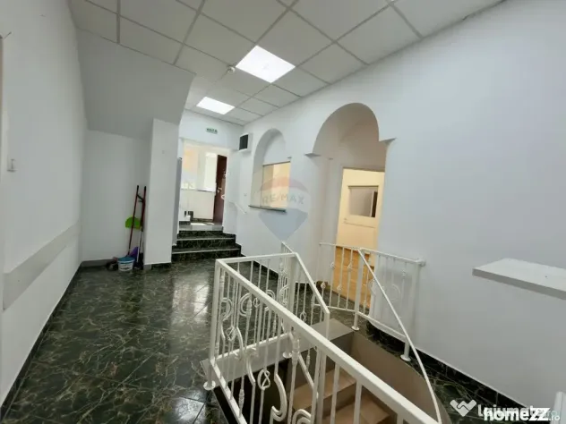 Spațiu Comercial /Clinica | Ultracentral Oradea | Roman ...