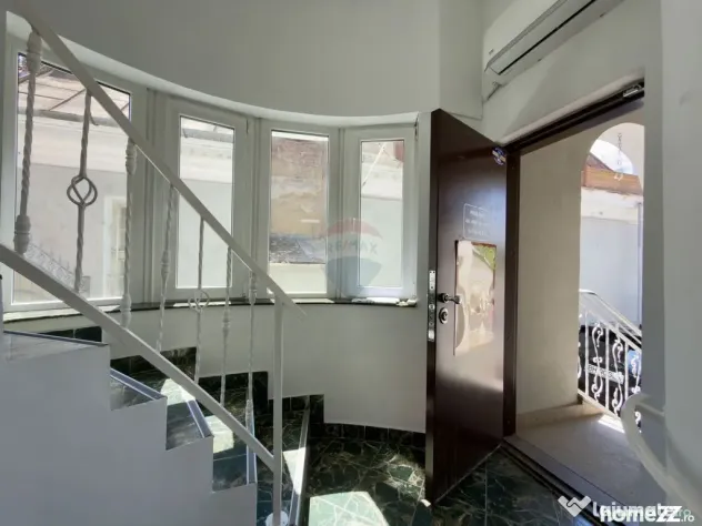 Spațiu Comercial /Clinica | Ultracentral Oradea | Roman ...