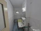 Spațiu comercial de închiriat- lângă spitalul Municipal 