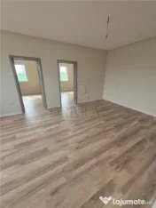 Duplex pe parter - 3 dormitoare - zona foarte buna - gata de 