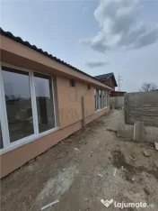Duplex pe parter - 3 dormitoare - zona foarte buna - gata de 