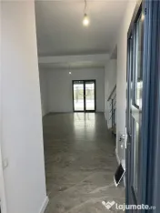 Duplex finalizat - 98 mp utili - compartimentare practica 