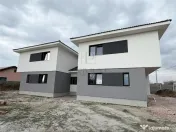 Duplex individual - 5 camere - asfalt 