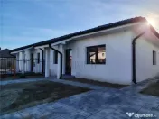Duplex despartit - zona foarte buna - aproape de centura - t 
