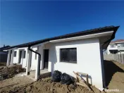Duplex despartit - zona foarte buna - aproape de centura - t 