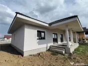 Casa Individuala - zona populata - acces facil 