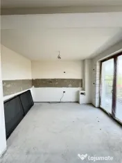 FRATELIA - 3 CAMERE - 2 BAI - BLOC NOU - ETAJUL 1 - 90MP UT 