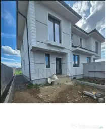 Duplex spatios - zona foarte buna - 5 camere - teren mare